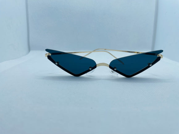 NOIR V CUT SHADES